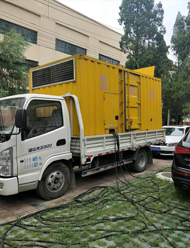 漳州发电车出租-柴油发电机组排烟系统设计要求及其考虑因素
